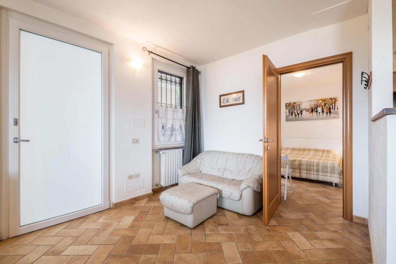 Al Agave Sotto Apartment Toscolano Maderno Exterior photo